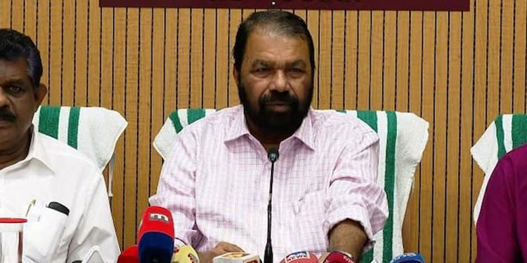 ലിംഗസമത്വ യൂണിഫോം അടിച്ചേല്പിക്കില്ല; ആവര്‍ത്തിച്ച് വിദ്യാഭ്യാസ മന്ത്രി