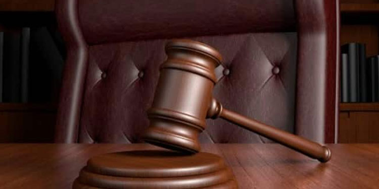 മുളകുപൊടി മുഖത്തെറിഞ്ഞ് കവര്‍ച്ച; നാല് പ്രവാസികള്‍ക്ക് ശിക്ഷ വിധിച്ചു