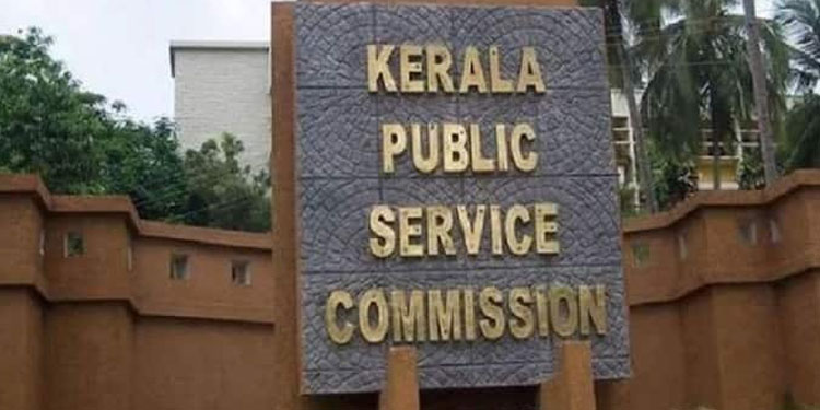 സർക്കാർ ജോലിക്ക് മലയാളം നിര്‍ബന്ധം; ഭാഷ പഠിക്കാത്തവര്‍ക്ക് പ്രത്യേക പരീക്ഷ