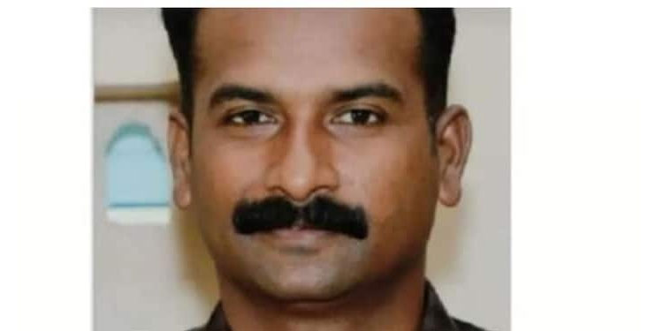 ഷാജഹാൻ കൊലക്കേസില്‍ അറസ്റ്റിലായ ആവാസ് ആര്‍എസ്എസ് മുഖ്യ ശിക്ഷക്; നിർണായക തെളിവായി ഫോണും