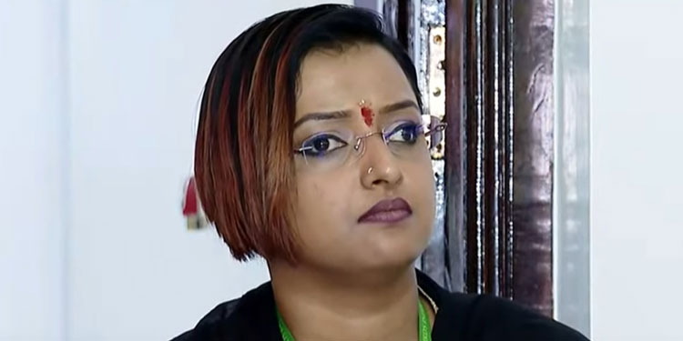 ഷാർജ ഭരണാധികാരിയെ മുഖ്യമന്ത്രി കണ്ടത് വീണ വിജയന്റെ ബിസിനസ് ചർച്ചയ്ക്ക്: സ്വപ്‌ന