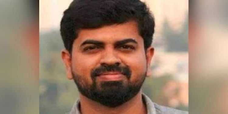 കെ എം ബഷീറിന്‍റെ മരണം: ‘ഫോണ്‍ കണ്ടെത്താത്തതില്‍ ദുരൂഹത, സിബിഐ അന്വേഷണം വേണം’, കോടതിയെ സമീപിച്ച് സഹോദരന്‍