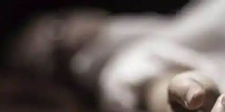 സ്കൂളിക്ക് പോയ കുട്ടി മടങ്ങിയെത്തിയില്ല; കാണാതായ 15 കാരിയുടെ മൃതദേഹം ബാഗിലാക്കി ഉപേക്ഷിച്ച നിലയിൽ