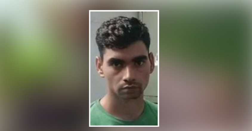 ഭാര്യ നാട്ടില്‍ പോയപ്പോള്‍ പതിനേഴുകാരിയെ പീഡിപ്പിച്ച് ഗർഭിണിയാക്കി; നേവി ഉദ്യോഗസ്ഥൻ അറസ്റ്റിൽ