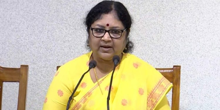വനിതാ പ്രിന്‍സിപ്പലിനെ മുറിയില്‍ പൂട്ടിയിട്ട സംഭവം; പരിശോധിക്കുമെന്ന് മന്ത്രി ബിന്ദു