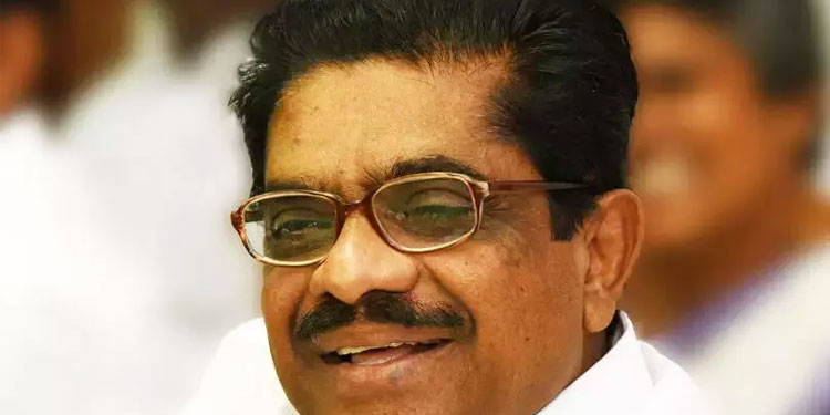 മെഡിക്കല്‍ കോളജിൽ ചികിത്സയിലായിരുന്ന വി.എം. സുധീരന് ശസ്ത്രക്രിയ കഴിഞ്ഞു; ആശുപത്രി വിട്ടു