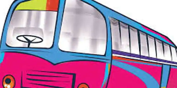 മലപ്പുറത്ത് ബസിൽ പോക്കറ്റടി ശ്രമം, യാത്രക്കാർ കയ്യോടെ പൊക്കി, നാടോടി സ്ത്രീ പുറത്തേക്ക് ചാടി