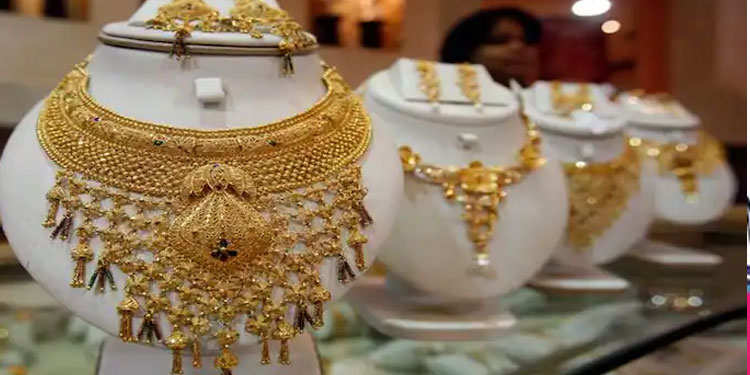 യുഎഇയില്‍ സ്വര്‍ണവിലയില്‍ വന്‍ ഇടിവ്