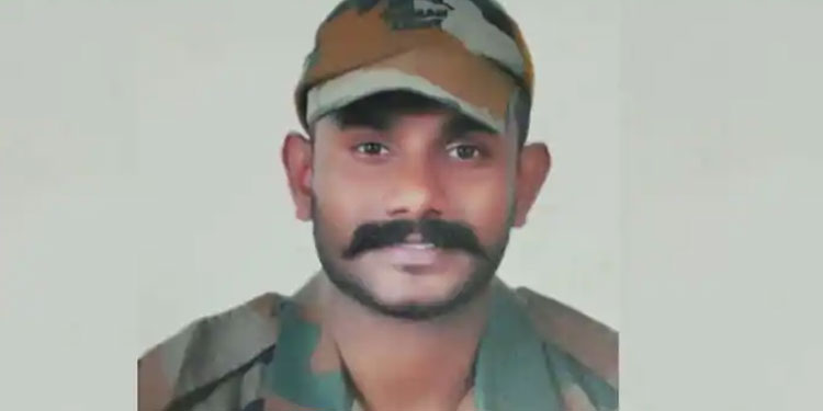 ഓണം കഴിഞ്ഞ് മടങ്ങിയ മലയാളി സൈനികൻ; ജമ്മുവിൽ സ്വയം വെടിയുതിർത്ത് മരിച്ചെന്ന് ബന്ധുക്കൾക്ക് അറിയിപ്പ് ലഭിച്ചു