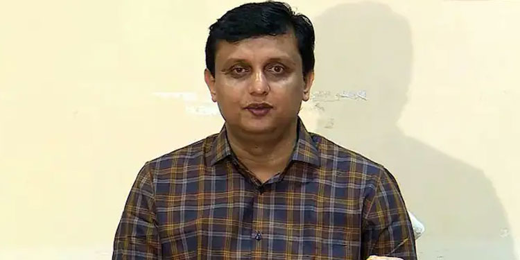ശബരിമല മുന്നൊരുക്കം: പിഡബ്ല്യുഡി ഉദ്യോഗസ്ഥരെ ശകാരിച്ച് മന്ത്രി മുഹമ്മദ് റിയാസ്