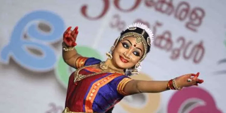 കലോത്സവം ഒക്ടോബർ 19ന് മുമ്പ് നടത്തണം; സബ്ജില്ല, ജില്ല മത്സരങ്ങൾ നവംബർ 30ന് മുമ്പ്; സ്കൂൾ മേളകളുടെ സമയക്രമം പ്രഖ്യാപിച്ചു