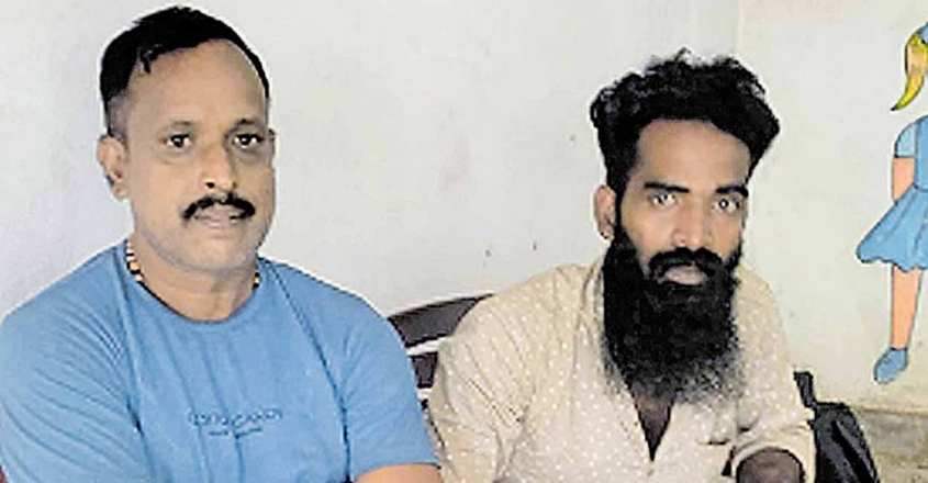 ആയുധങ്ങളുമായി 150 പേർ, ബസ് പിടിച്ചിട്ടു; ജാർഖണ്ഡിൽ മലയാളികളെ ബന്ദികളാക്കി