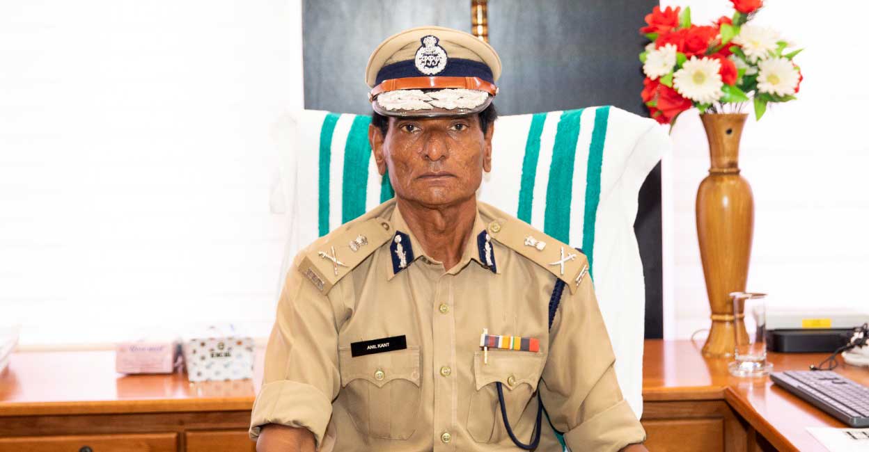 ശബരിമല തീർഥാടനം: പൊലീസ് സംവിധാനങ്ങള്‍ ഡി.ജി.പി വിലയിരുത്തി