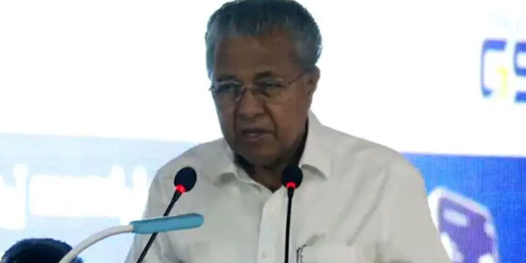 പൊലീസുകാര്‍ക്ക് വര്‍ഗീയ ശക്തികളുമായി ബന്ധമെന്ന ആരോപണം: ‘അന്വേഷിക്കണം, കുറ്റക്കാരെങ്കില്‍ നടപടി’: മുഖ്യമന്ത്രി