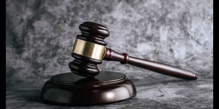വീട്ടുജോലിക്കാരിയെ മര്‍ദ്ദിച്ച് വാരിയെല്ലൊടിച്ചു; നഷ്ടപരിഹാരമായി 15 ലക്ഷം രൂപ