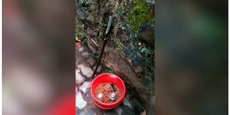 ‘ഉള്ളില്‍ മണലും മൈദയും’, കോഴിക്കോട് നിന്ന് കണ്ടെടുത്ത ബോംബുകള്‍ വ്യാജമെന്ന് പൊലീസ്