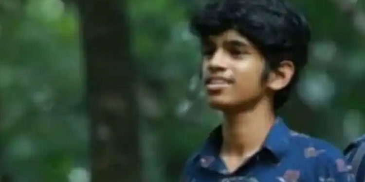 ഭക്ഷണം കഴിച്ച് കിടന്നുറങ്ങിയ കൗമാരക്കാരന്‍ തൂങ്ങി മരിച്ച നിലയില്‍; ദുരൂഹത, കുടുംബം പരാതി നല്‍കി
