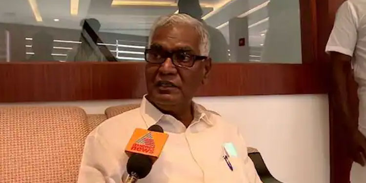 സിപിഐ ജനറൽ സെക്രട്ടറിയായി ഡി രാജ തുടർന്നേക്കും,75 വയസ് പ്രായപരിധിയിൽ തട്ടി ഇസ്മായിൽ അടക്കം നേതാക്കൾ പുറത്താകും