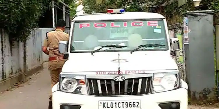 മദ്യപിച്ച് വാഹനമോടിച്ചവരെ പിടികൂടാൻ ക്വാട്ട: കാരണം കാണിക്കൽ നോട്ടീസ് പുറത്തു വിട്ട എ.എസ്.ഐക്കെതിരെ നടപടി?
