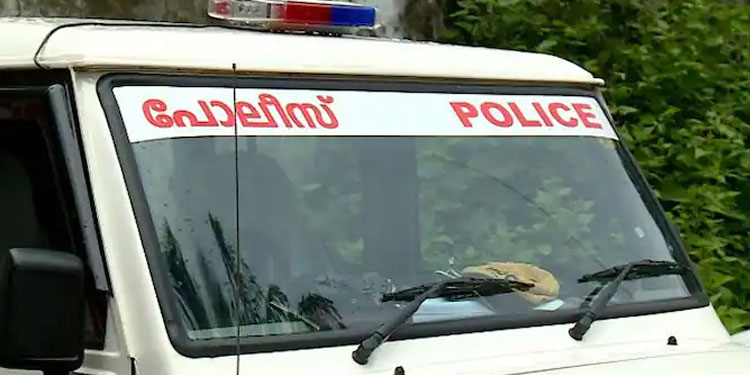 ഭാര്യയുടെ ആദ്യ വിവാഹത്തിലെ മകളെ പീഡിപ്പിക്കാൻ ശ്രമിച്ചു, ഭാര്യ പരാതി നൽകി, പ്രതിക്ക് 15 വ‍ർഷം തടവ്