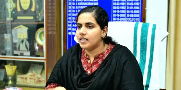 ‘ജീവനെടുക്കുന്ന പ്രണയപ്പകകൾ ഇല്ലാത്ത പ്രണയ ലോകങ്ങൾ പിറക്കട്ടെ, ജാഗ്രത കാട്ടാം’; മേയര്‍ ആര്യ രാജേന്ദ്രന്‍