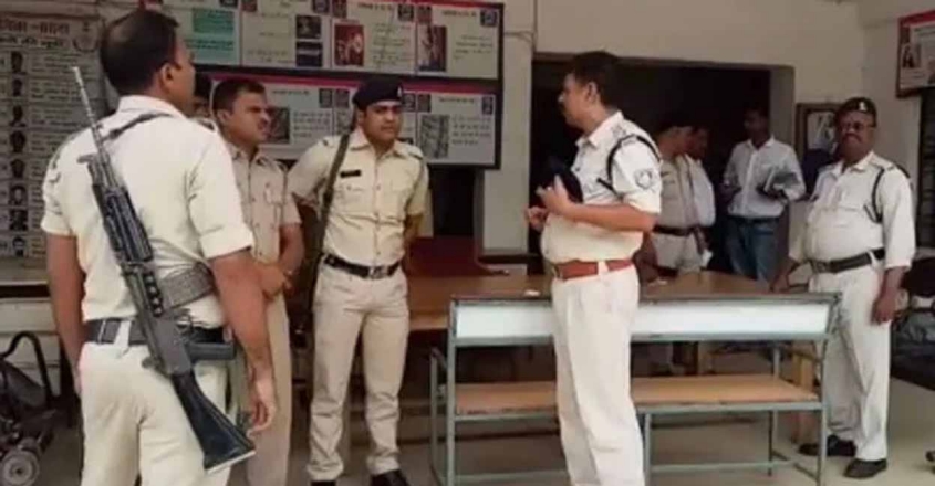 ഭാര്യമാരെ പരസ്പരം കൈമാറുന്നത് വിസമ്മതിച്ചു;  യുവതിക്ക് ഭർത്താവിന്റെ പീഡനം