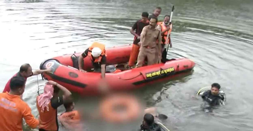 വയനാട്ടിൽ കുളത്തിൽ കുളിക്കാനിറങ്ങിയ 2 വിദ്യാർഥികൾ മുങ്ങിമരിച്ചു