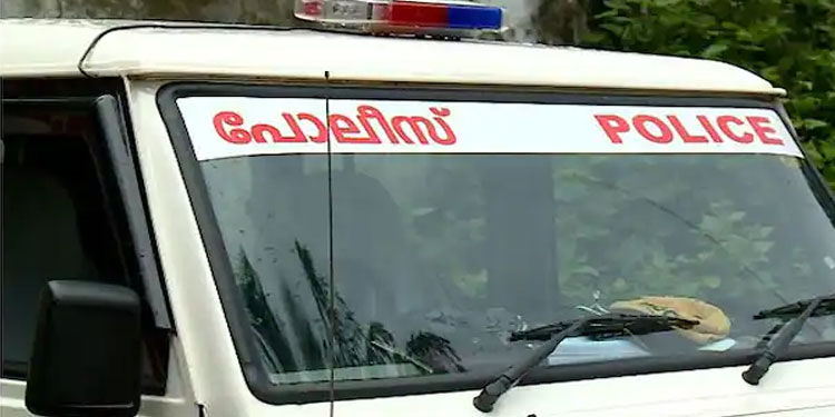 ഏഴാം ക്ലാസുകാരി നൽകിയ മിഠായി കഴിച്ച അഞ്ചാം ക്ലാസുകാരിക്ക് അസ്വസ്ഥത; ലഹരി കലർന്നതായി സംശയം,അന്വേഷണം കടകളിലേക്ക്