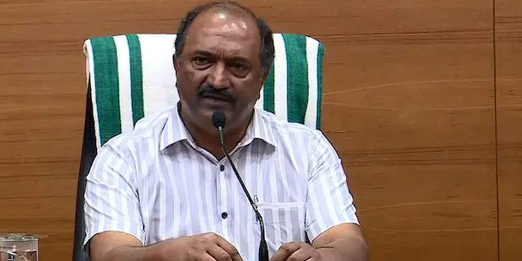 സ‍ര്‍ക്കാരിൻ്റെ സാമ്പത്തിക നയം തിരുത്തണമെന്ന് തോമസ് ഐസകിൻ്റെ മുൻ പ്രൈവറ്റ് സെക്രട്ടറി: തള്ളി ബാലഗോപാൽ