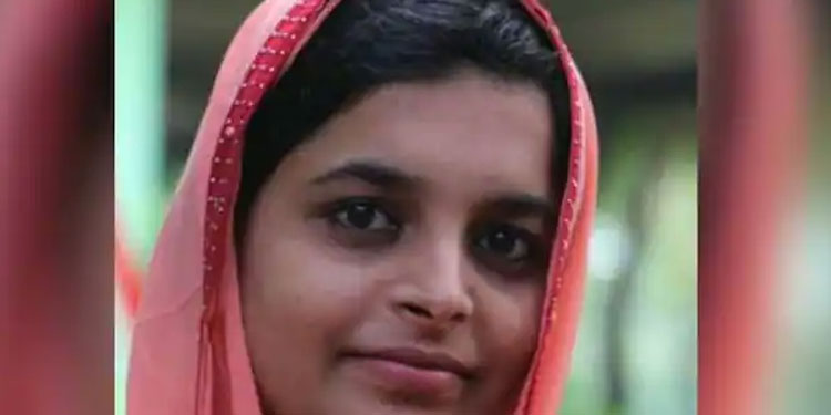 മലപ്പുറത്ത് ഭർത്താവിന്റെ ആസിഡ് ആക്രമണത്തിൽ ഗുരുതര പരിക്കേറ്റ യുവതി മരിച്ചു