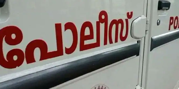 തിരുവനന്തപുരം നിറമണ്‍കരയിൽ ട്യൂഷൻ അധ്യാപകൻ്റെ മര്‍ദ്ദനമേറ്റ വിദ്യാര്‍ത്ഥിനി ബോധരഹിതയായി വീണു