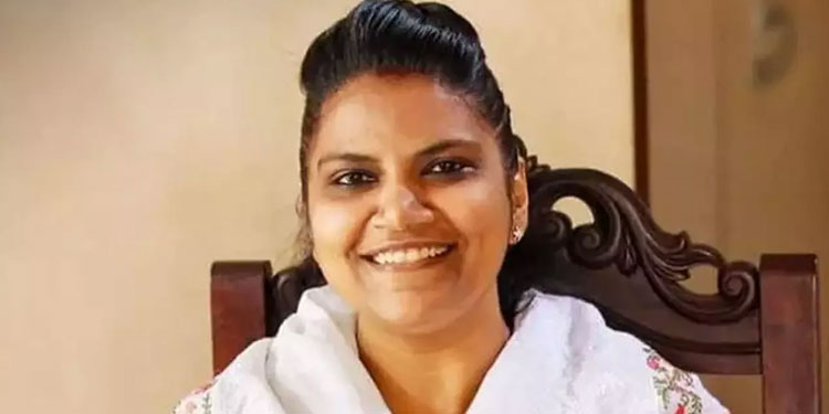 ഭർത്താവിന്റെ വീട് ഏറ്റവും സുരക്ഷിതമായ സ്ഥലം, മുദ്രാവാക്യത്തിൽ ആവശ്യപ്പെട്ടത് അത് തന്നെ: ജെബി മേത്തർ എംപി