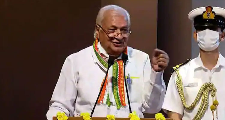 ഗവർണറുടെ നോട്ടീസിന് മറുപടി നൽകാനുള്ള സമയം ഇന്ന് അവസാനിക്കും; വിസിമാരുടെ ഹർജി ഹൈക്കോടതിയിൽ