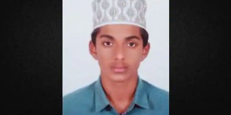 ഒറ്റപ്പാലത്ത് കുളത്തിൽ കുളിക്കാനിറങ്ങിയ വിദ്യാർത്ഥി മുങ്ങിമരിച്ചു