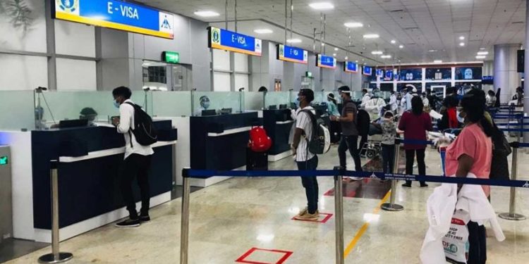 എയർ സുവിധ റജിസ്ട്രേഷൻ ഒഴിവാക്കി; വിദേശത്തുനിന്ന് വരുന്നവർക്ക് ആശ്വാസം