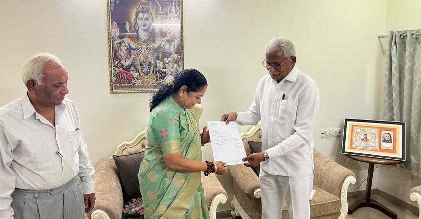 ഗുജറാത്തിൽ കോൺഗ്രസിന് തിരിച്ചടി; 24 മണിക്കൂറിനിടെ 2 എംഎൽഎമാർ രാജിവച്ചു