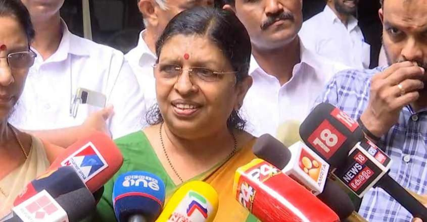 മെ‍‍ഡിക്കൽ കോളജ് വനിതാ ഹോസ്റ്റലിൽ സമയനിയന്ത്രണം പാടില്ല: വനിതാ കമ്മിഷന്‍