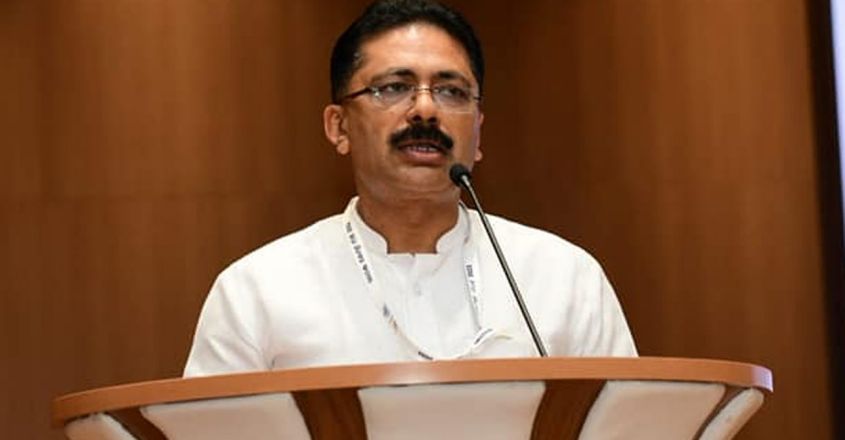 ‘ജനങ്ങളുടെ ആനന്ദത്തെ ചങ്ങലയ്ക്കിടാൻ ആർക്കെന്തവകാശം?’: സമസ്തയ്ക്കെതിരെ ജലീല്‍