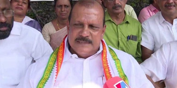 റബറിന്റെ താങ്ങുവില 250 രൂപയാക്കണം: ഉപവാസ സമരവുമായി പി.സി.ജോർജ്