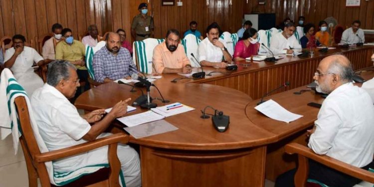 ചാന്‍സലര്‍ സ്ഥാനത്തുനിന്ന് ഗവര്‍ണറെ മാറ്റൽ: കരട് ബില്ലിന് മന്ത്രിസഭയുടെ അംഗീകാരം