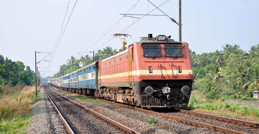 അമൃത എക്സ്പ്രസ് രാമേശ്വരത്തേക്ക്; എറണാകുളം– വേളാങ്കണ്ണി ആഴ്ചയിൽ 2 ദിവസമാക്കും