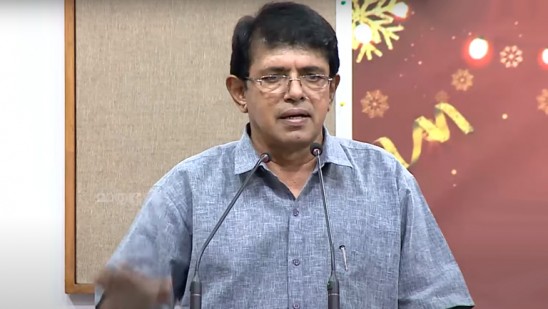 ആർഎസ്‌എസ്‌ രാഷ്‌ട്രീയ അധികാരത്തിനായി ഹിന്ദുമതത്തെ ഉപയോഗിക്കുന്നു: ബാലചന്ദ്രൻ ചുള്ളിക്കാട്‌