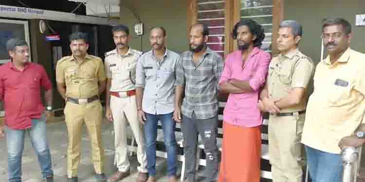 നാടൻപാട്ട് ഗാനമേളക്കിടെ സംഘർഷം; രണ്ട് യുവാക്കൾക്ക് കുത്തേറ്റു, മൂന്നുപേര്‍ കസ്റ്റഡിയിൽ