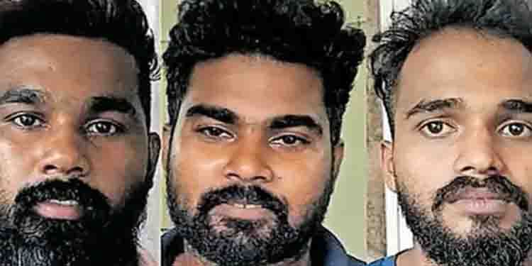 പേഴുംമൂട് ധർമ്മ ശാസ്താ ക്ഷേത്ര പൂജാരിയെ മർദിച്ച സംഭവത്തിൽ മൂന്ന് പ്രതികൾ കീഴടങ്ങി