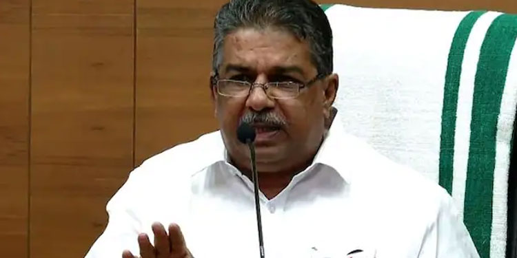 ഭരണഘടനയെ  അവഹേളിച്ച് പ്രസംഗം; സജി ചെറിയാനെ കുറ്റവിമുക്തനാക്കിയതിനെതിരെ ഹൈക്കോടതിയില്‍ പരാതി