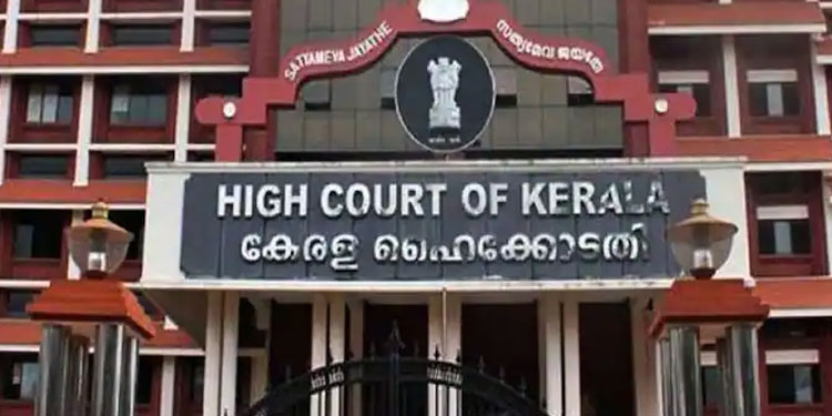 ‘ഡോക്ടര്‍മാര്‍ ആക്രമിക്കപ്പെട്ടാല്‍ ഒരു മണിക്കൂരിനകം എഫ്ഐആര്‍ ഇടണം’; ഉത്തരവിട്ട് ഹൈക്കോടതി