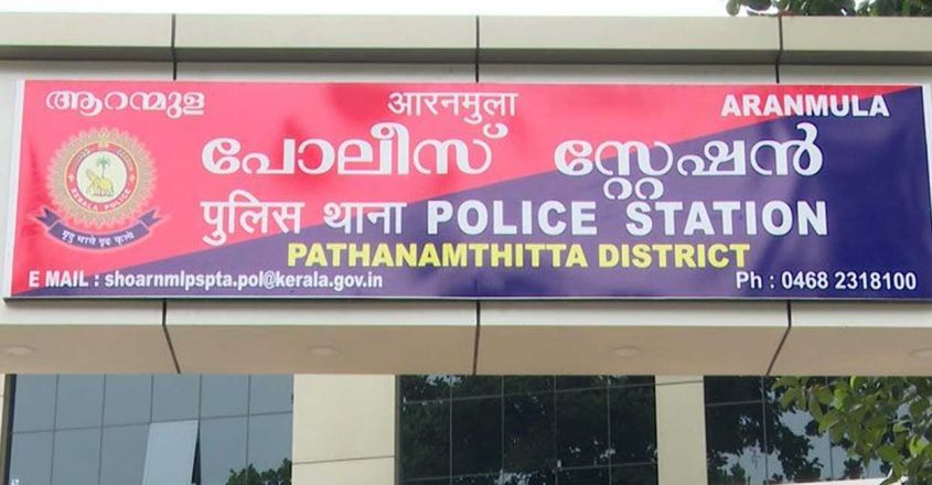 സ്റ്റേഷനിലെ ജീവനക്കാരിയെ കടന്നു പിടിക്കാൻ ശ്രമിച്ചു: സിപിഒ സജീഫ് ഖാന് സസ്പെൻഷൻ