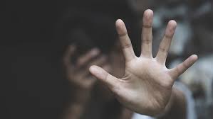 പതിമൂന്നുകാരിക്ക് പീ‍‍ഡനം; എട്ടാം ക്ലാസിലെ സഹപാഠികൾ പിടിയിൽ