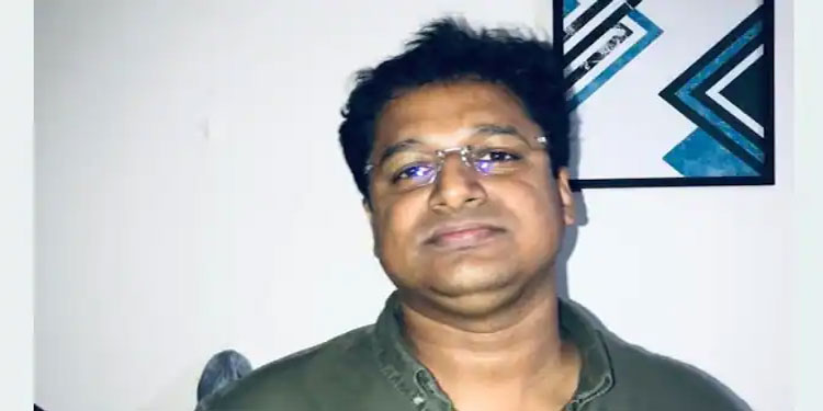 ഡോക്ടറാണെന്ന് പറഞ്ഞ് ജീവിതം, ഡോക്ട‍ര്‍മാര്‍ക്ക് പിജി സീറ്റ് വാഗ്ധാനം ചെയ്ത് തട്ടിപ്പ്, ആലപ്പുഴ സ്വദേശി പിടിയിൽ