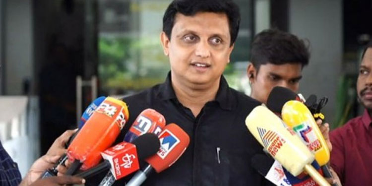 ഓഫീസിലിരുന്ന് റോഡ് പണി വിലയിരുത്തേണ്ട: കര്‍ശന നടപടി സ്വീകരിക്കുമെന്ന് മന്ത്രി മുഹമ്മദ് റിയാസ്